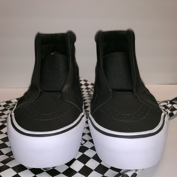 NWB Vans x Karl Lagerfeld SK8-Hi Laceless Black - Picture 2 of 8